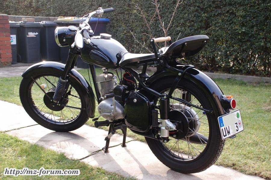 RT 125/3