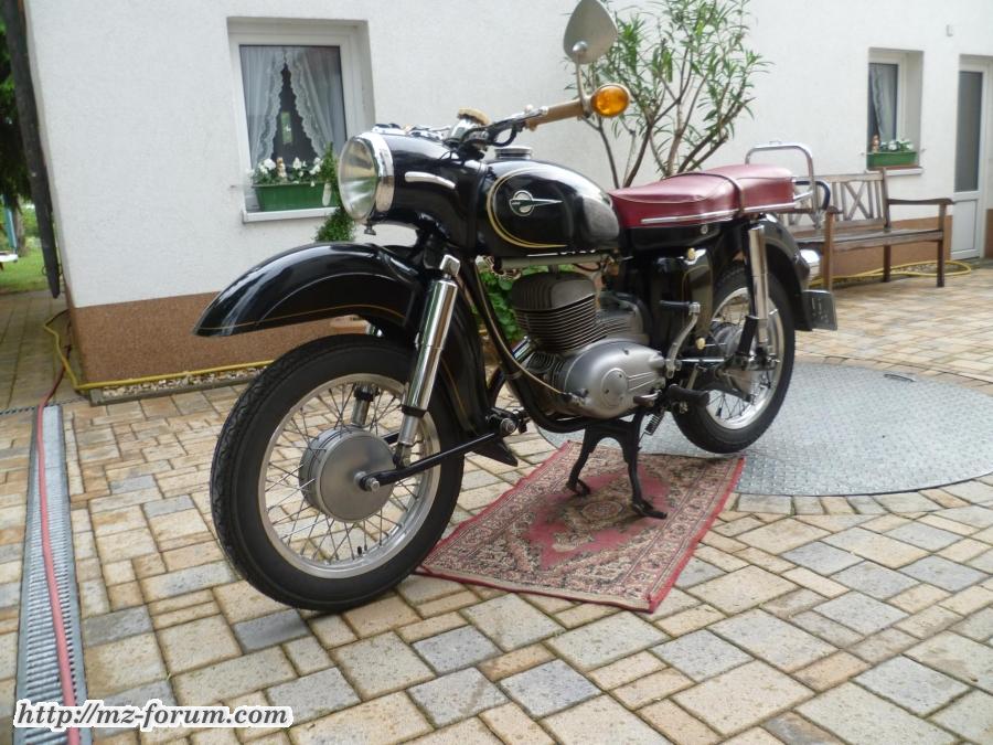 ES 250/1